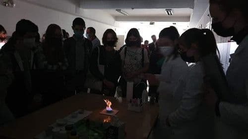 Diákéletről fotó jelenítődik meg