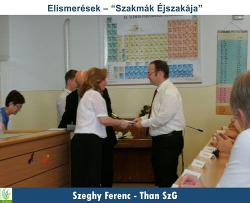 Oktatónkat köszöntjük Oklevéllel