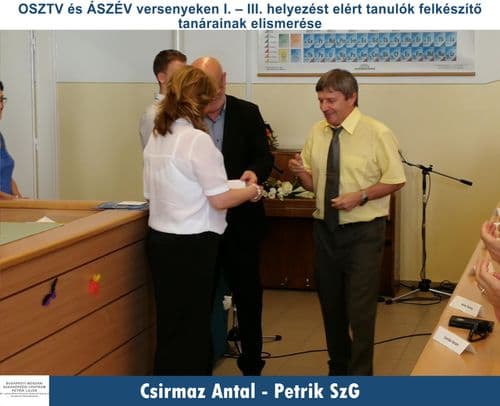 Oktatónkat köszöntjük Oklevéllel